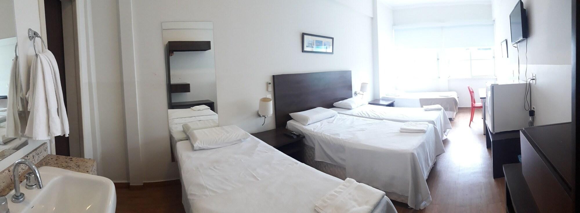 Oyo Ecosuites Hotel Manaus Esterno foto
