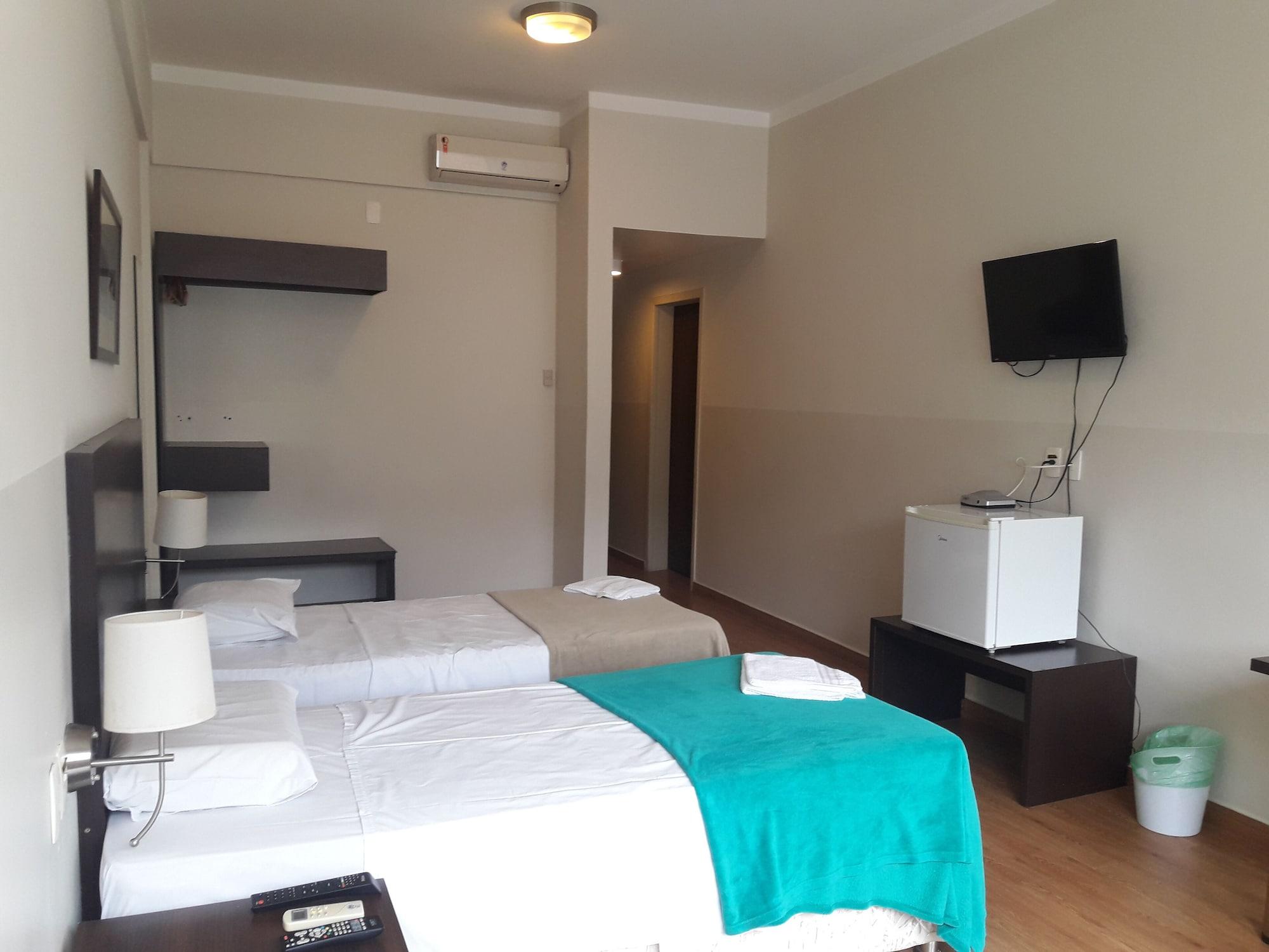 Oyo Ecosuites Hotel Manaus Esterno foto