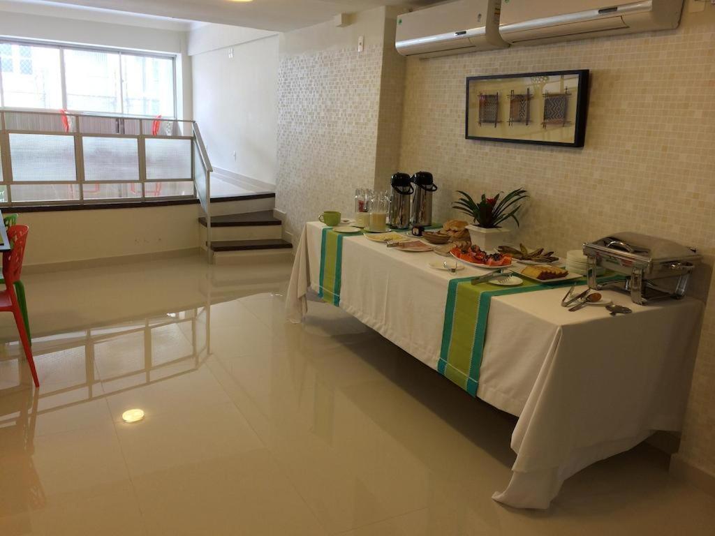 Oyo Ecosuites Hotel Manaus Esterno foto