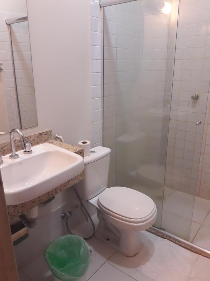 Oyo Ecosuites Hotel Manaus Esterno foto